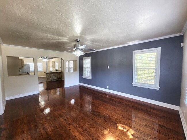 Photo - AMAZING 3 BED, 2 BATH Plus Study MILLERS ADDITION NW OKC