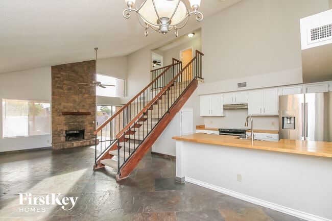 Photo - 3941 W Denver St