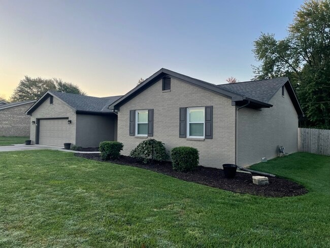 Building Photo - 8733 Hanover Dr Rental