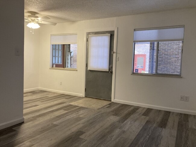 Photo - Recently Renovated 1BR! Lovely Kitchen, Bathroom! (Madison)