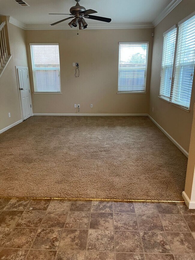 Photo - Beautiful 3 Bedroom Home in South Manteca – Prime Location!