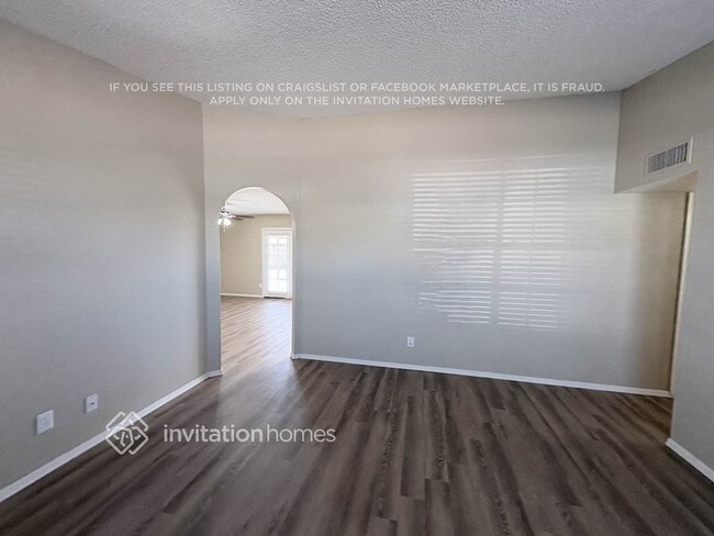 Photo - 3265 E Carmel Ave