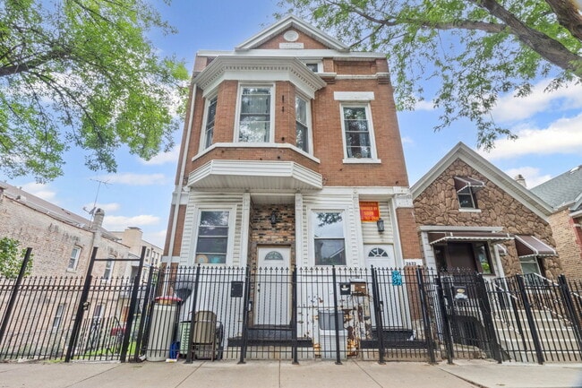 Building Photo - 2632 W 23rd Pl Rental