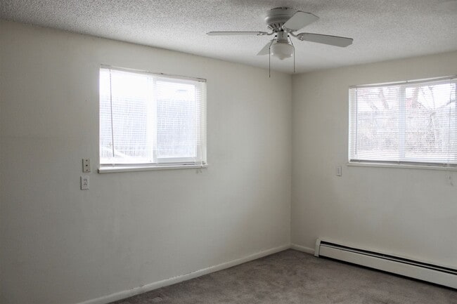Photo - 1363 S Coffman St Unit #A-APEX