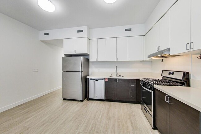 Photo - 4435 Piedmont Ave Unit 203