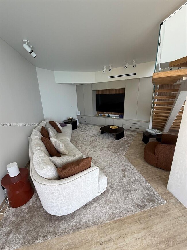 Photo - 16425 Collins Ave Unit OS18A