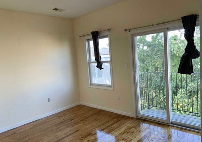 Photo - 324 Sussex St Unidad 2F