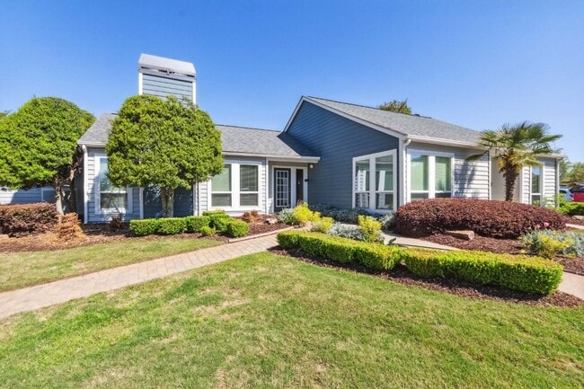 Palmetto Place Apartments