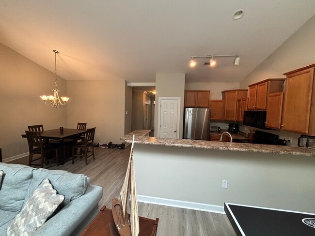 Photo - 5118 Christian Dr