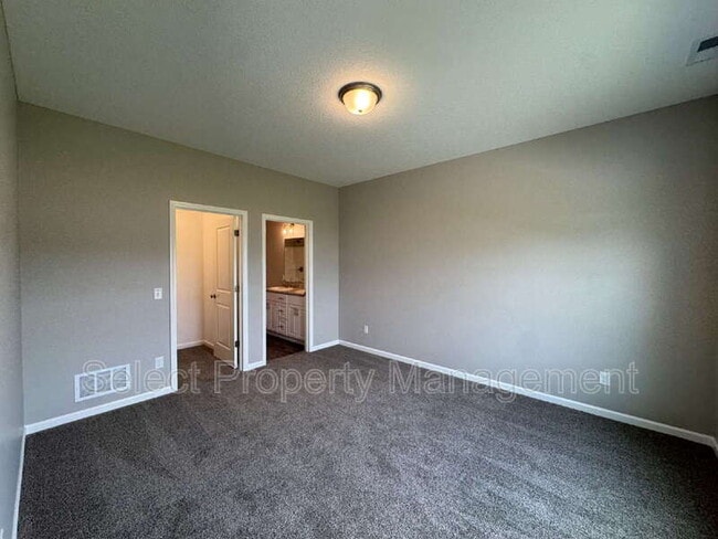 Photo - 8783 Elmont Cv