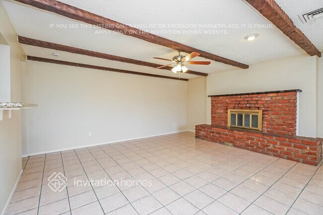 Photo - 461 N Kirchoff