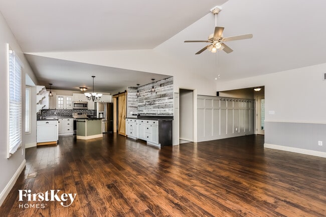 Photo - 3845 Bedford Pointe Dr