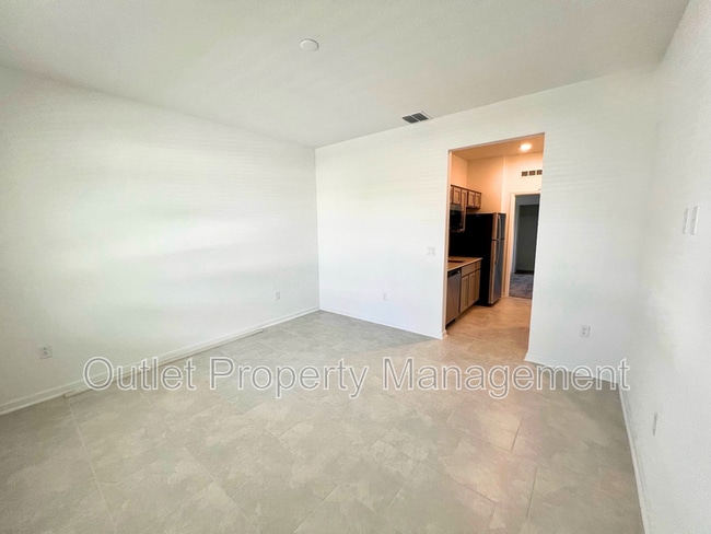 Photo - 1521 Peach Crk Dr Unit 1521B