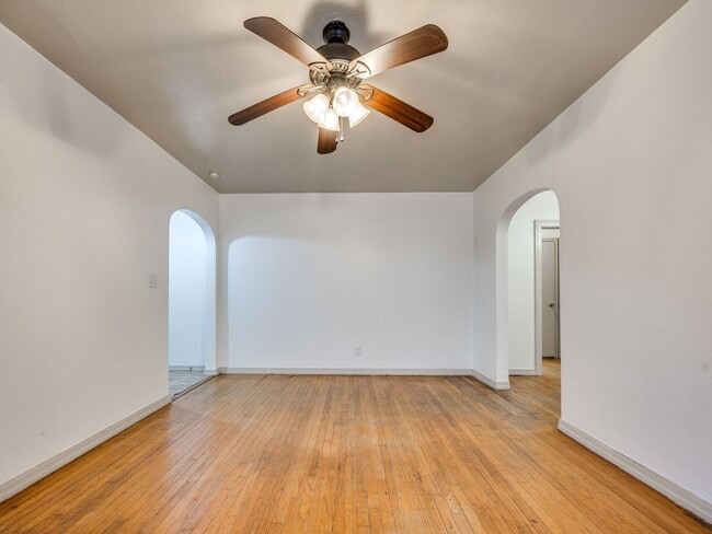 Photo - 2 Bed 1 Bath - Refrigerator Included - Urb...