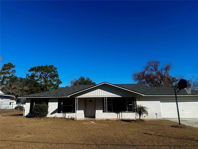 Building Photo - 606 Water Rd