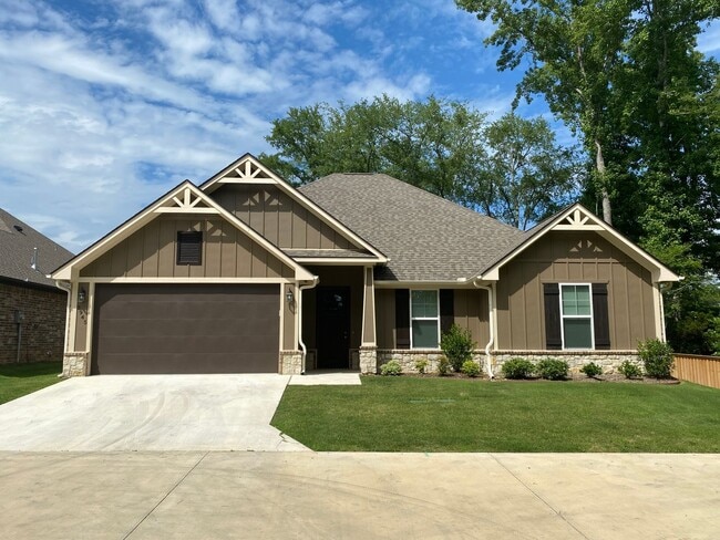 Building Photo - 3945 Old Omen Rd