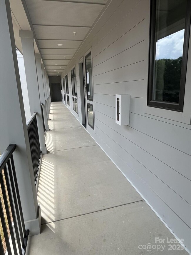 Photo - 19546 Greentree Way Unit 201