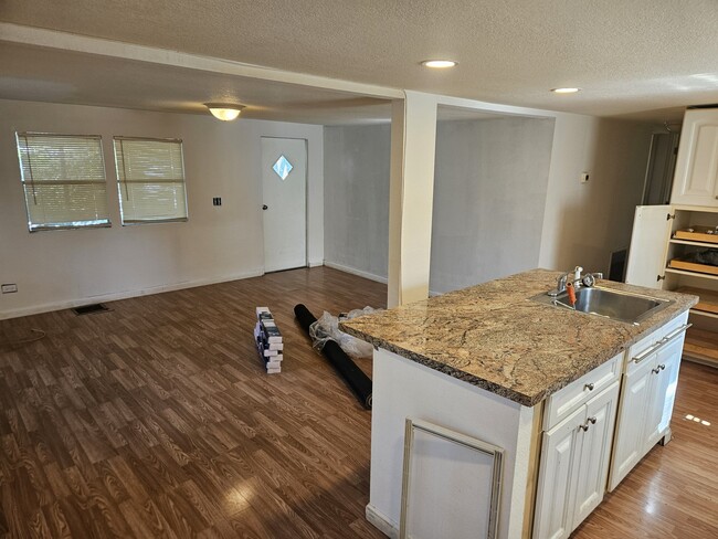 Photo - 13530 SW 7th Pl