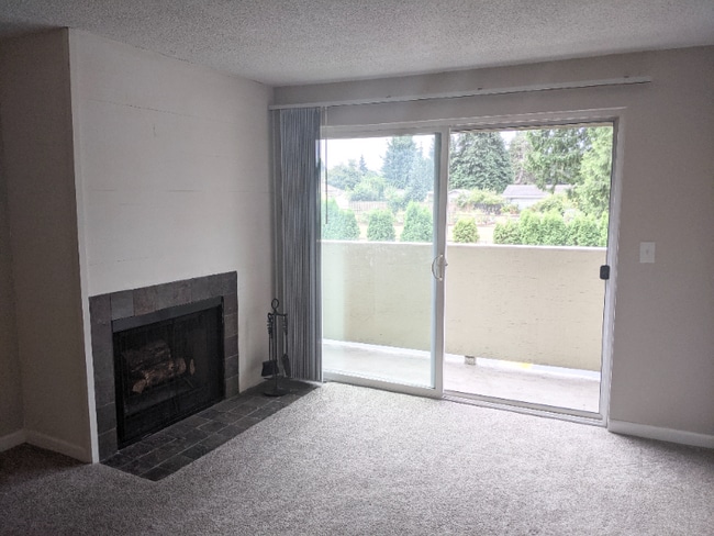 1150 NE Sunset Blvd Unit 219