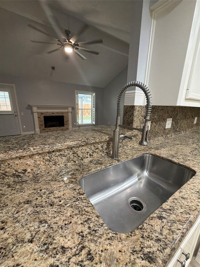 Photo - 4126 Park Douglas Dr