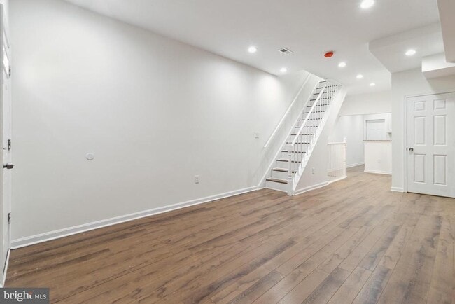 Photo - 912 N Milton Ave