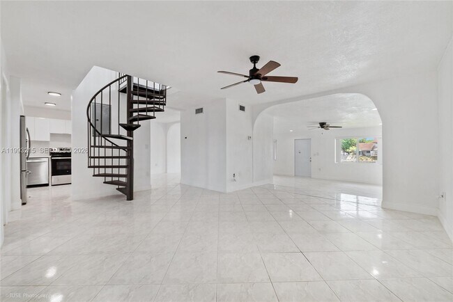 Photo - 2211 SW 122nd Ct