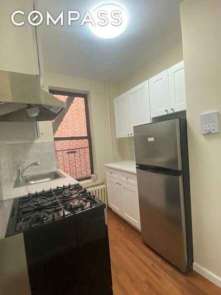 Photo - 270 E 78th St Apartment