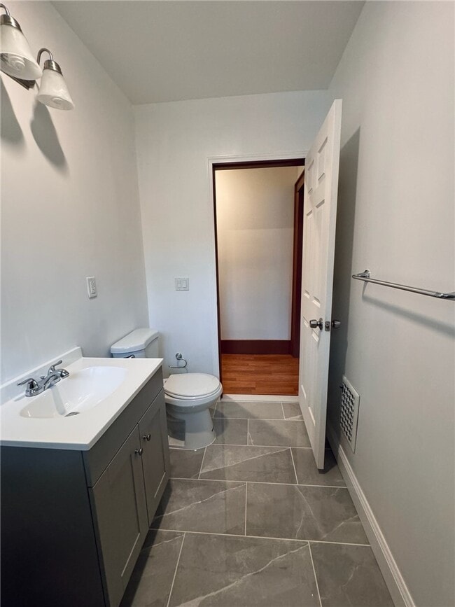 Photo - 543 Brooks Ave