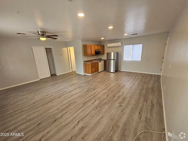 Building Photo - 7355 N Black Cyn Hwy Rental