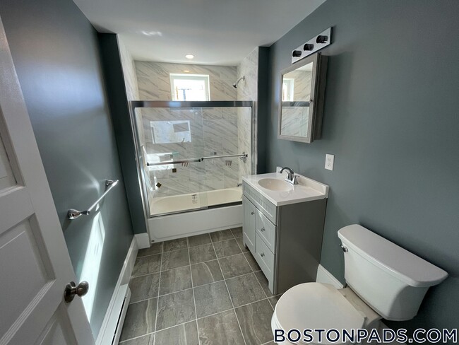 Photo - 17 Berwick Rd