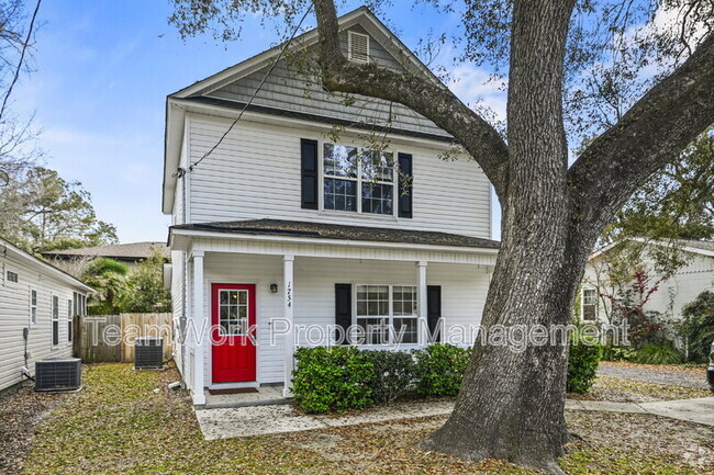 Building Photo - 1754 Jervey Ave Rental