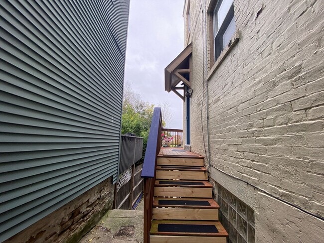 Photo - 6 Bed/2.5 Bath Mins. From UC $775/pp ($4,6...