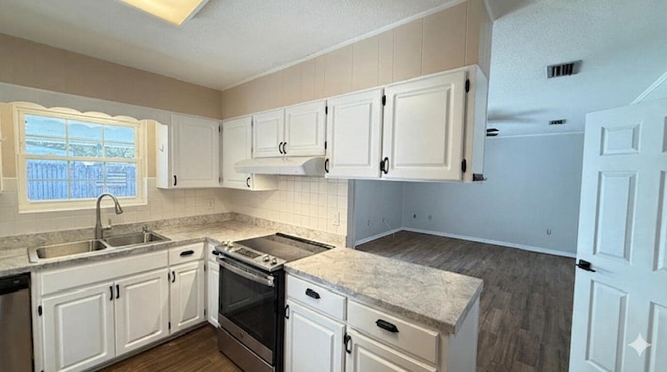 Photo - 35 James Ave