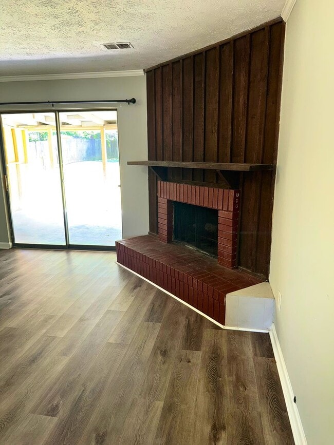 Photo - AVAILABLE NOW!!!