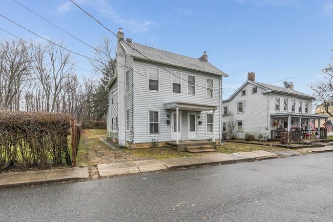 Building Photo - 72 Taylor St