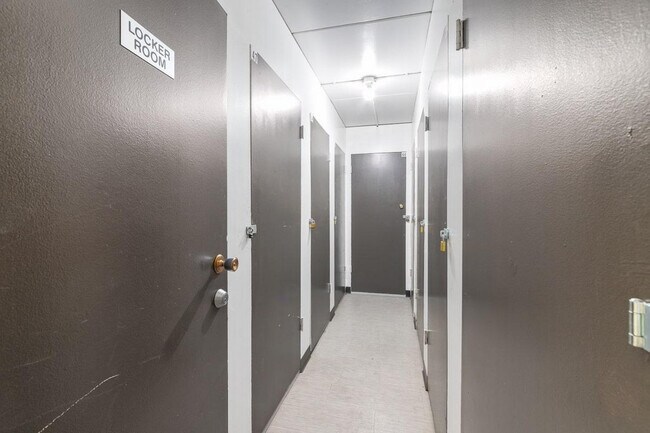 Photo - Hillsboro Place