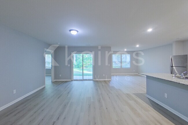 Photo - 2519 Upland Cir