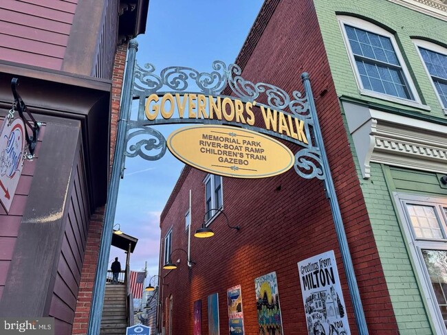 Photo - 109-109 Union St