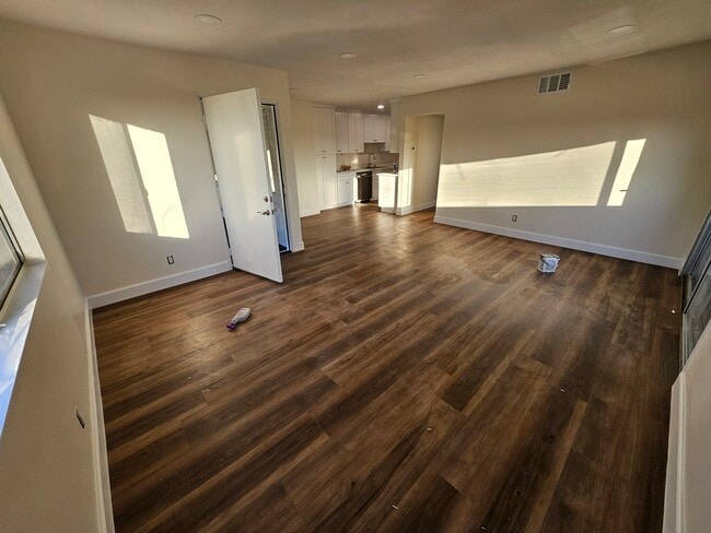 Building Photo - 10984 Rincon St Unit 10984