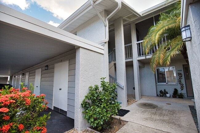 Photo - Seasonal Short-Term First Floor Condo in Pinebrook Lake Club Community with Community Pool! Unidad 6