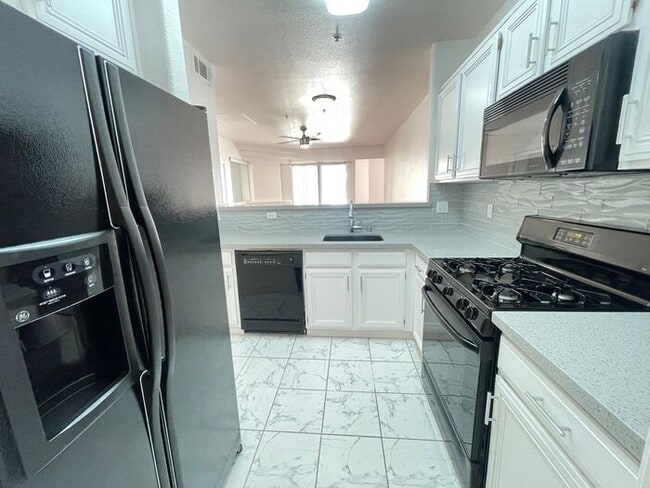 Photo - 7135 S Durango Dr