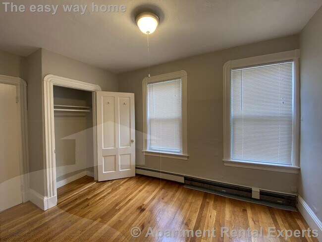 Photo - 568 Green St Apartamento Unidad #2