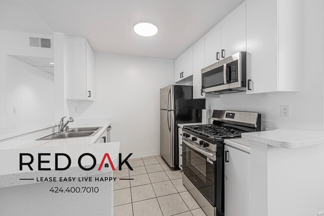 Photo - 7370 Hawthorn Ave Unidad 105