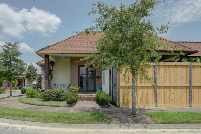 Photo - 108 Beaulac Ln