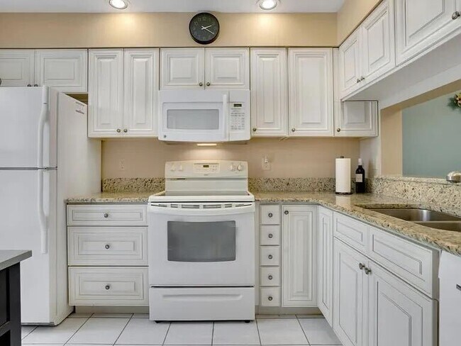 Photo - 4863 Winslow Beacon Unit 4863