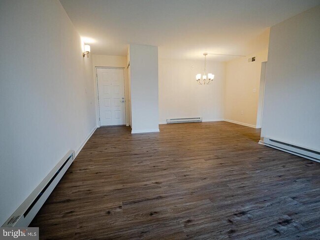 Photo - 15210 Elkridge Way Unit 91-2B