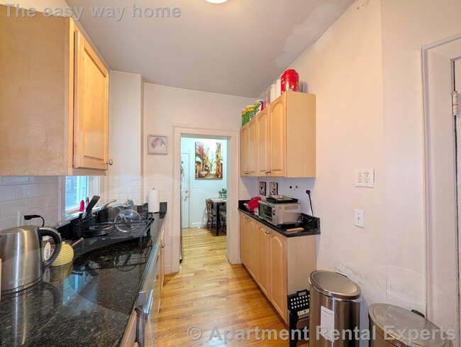 Photo - 14 Chandler St Unit #1