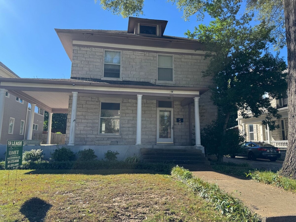 Photo - 1311 Carr Ave