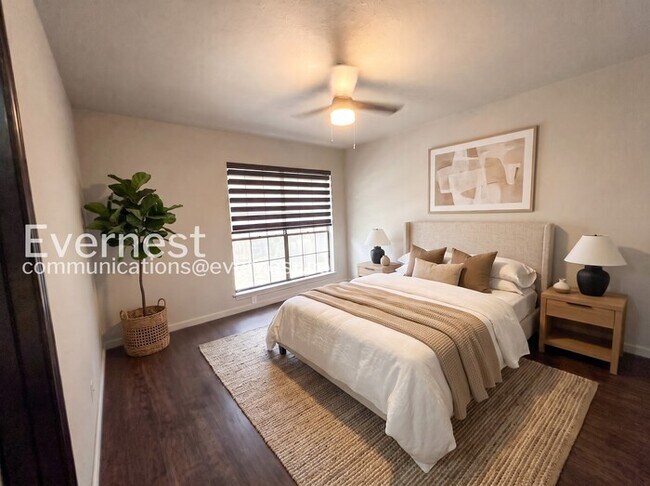 Photo - 8611 Datapoint Dr Unit Apartment 60
