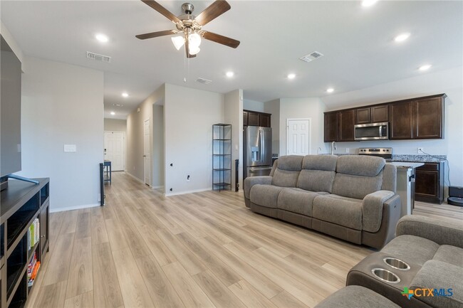 Photo - 2305 Merganser Dr